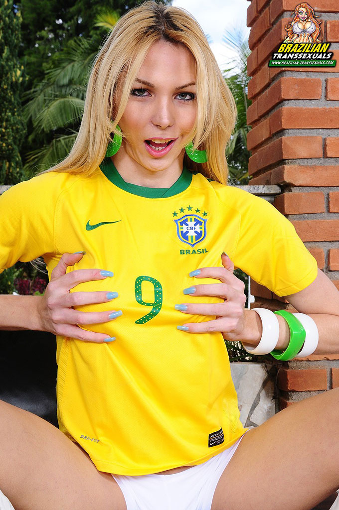 Brazilian Transsexuals порно фото #427521297