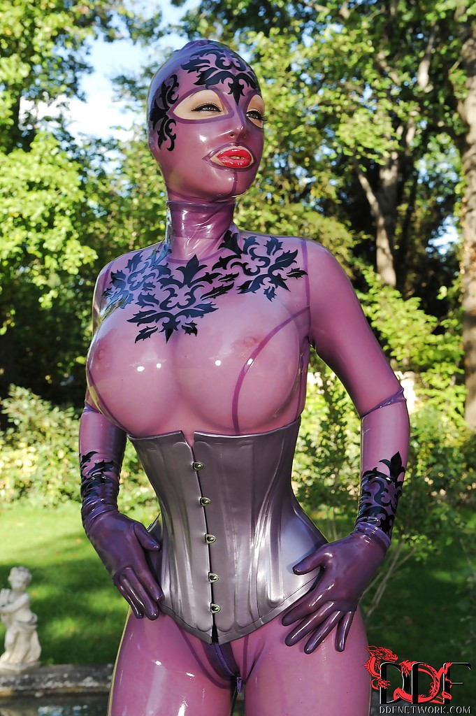 Latex costume looks hot on big titted BDSM addicted babe Latex Lucy porn photo #427105394