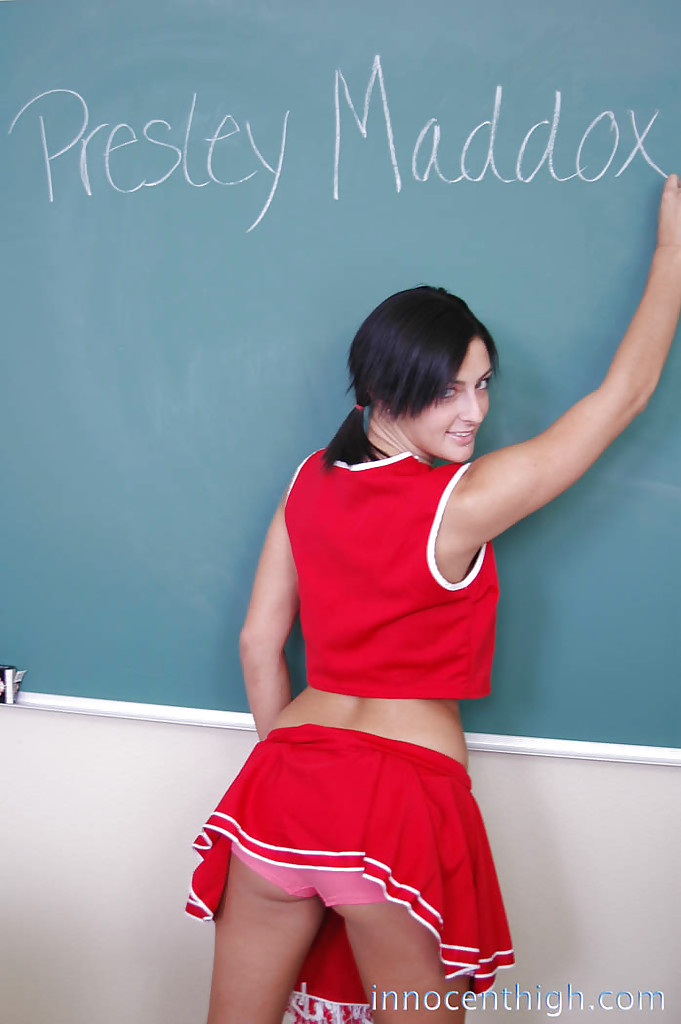 Brunette babe Presley undressing her shcoolgirl uniform for us порно фото #428765099