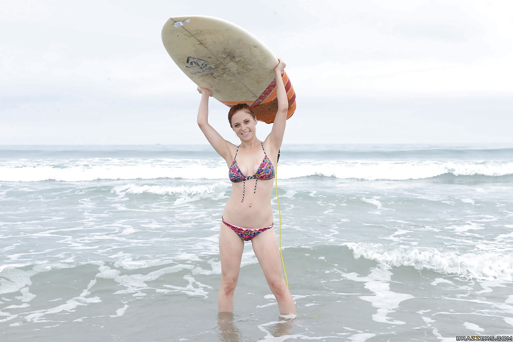 Ginger girl with large ass Penny is showing her skills on the beach порно фото #424019961 | Brazzers Network Pics, Penny Pax, Beach, мобильное порно