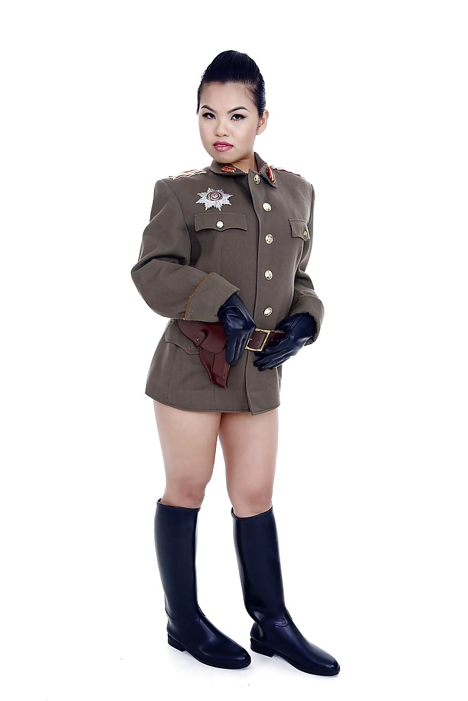 Oriental pornstar Cindy Starfall posing solo in military garb порно фото #424528784