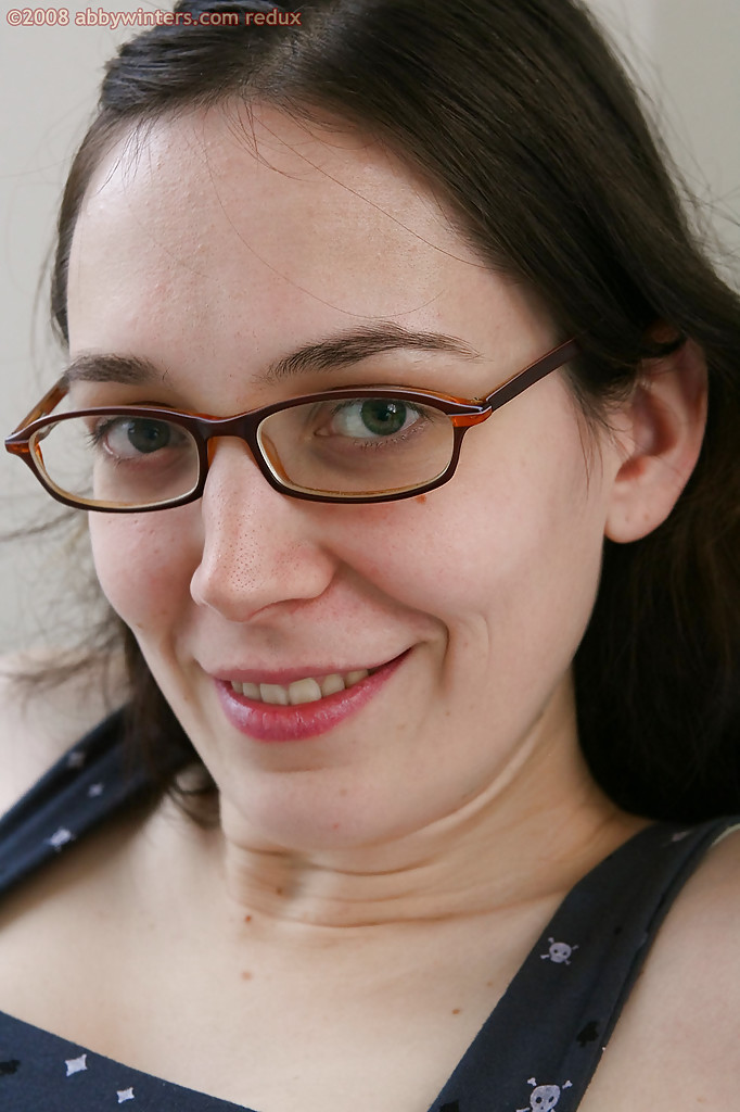 Nerdy brunette amateur Gabrielle bends over for hairy cunt spreading ポルノ写真 #423863887