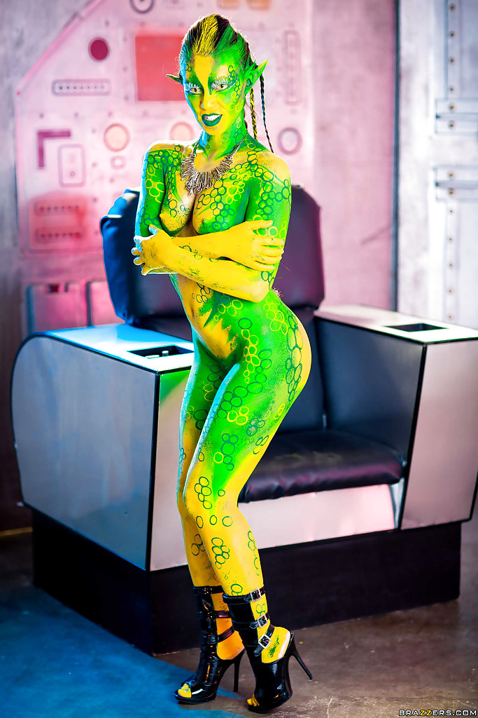 Kinky cosplay chick Tiffany Doll posing in body paint uniform and spreading porno fotoğrafı #423172535
