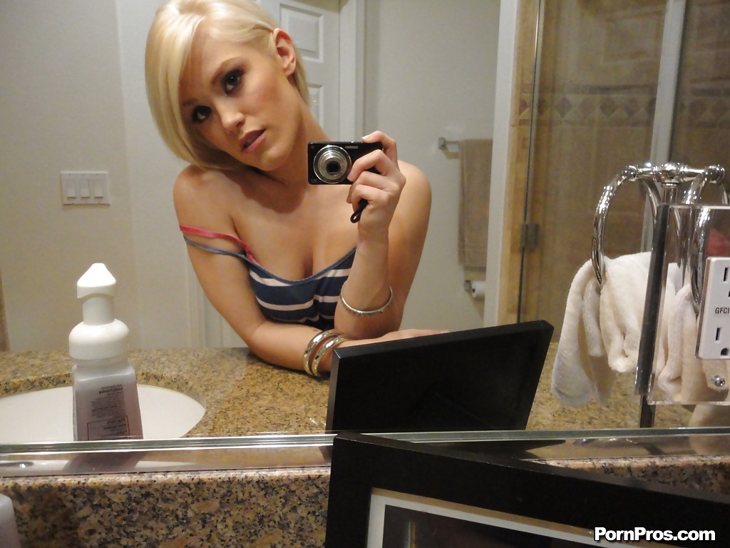 Young blonde hottie Ash Hollywood taking selfies in mirror while undressing foto porno #428042690