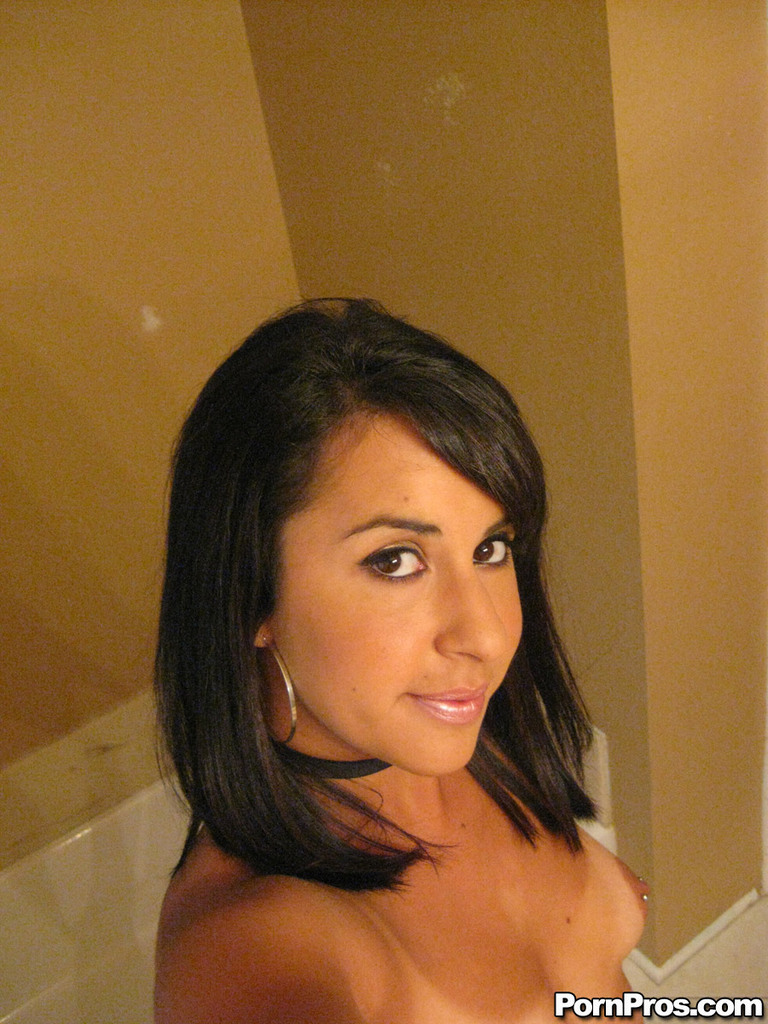 Dark haired ex-gf Sarah Copafeel does a slow striptease in the bathroom foto porno #427587261