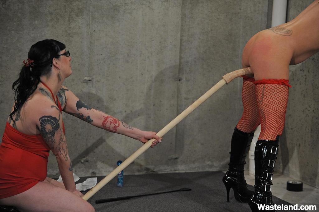 Lesbians spicy up their sex life with kinky lezdom games in a basement dungeon 色情照片 #424922060 | Wasteland Pics, Lesbian, 手机色情