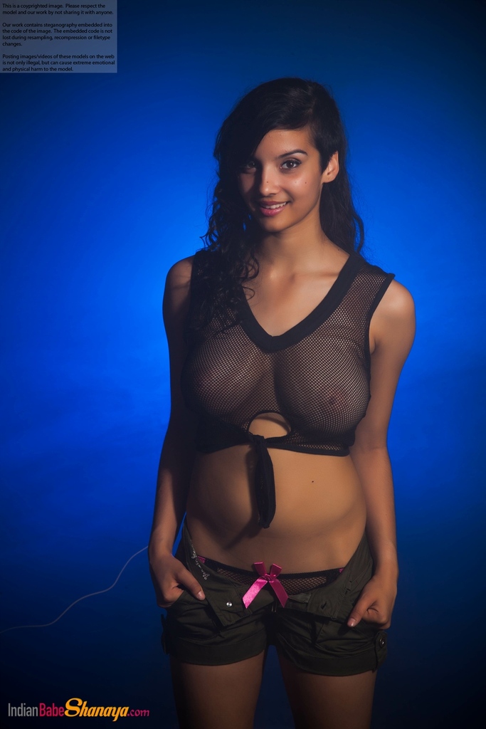 Indian female models non nude in a see thru top and shorts foto pornográfica #425078086