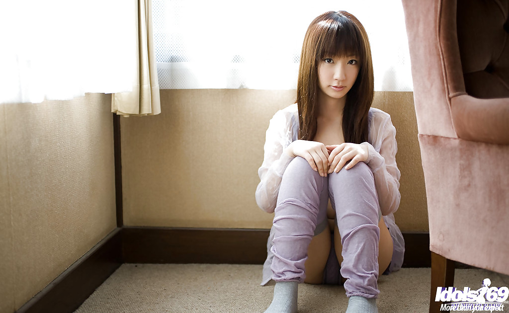 Loveable asian teen with neat fanny Hina Kurumi slipping off her panties порно фото #424834483 | Idols 69 Pics, Hina Kurumi, Japanese, мобильное порно