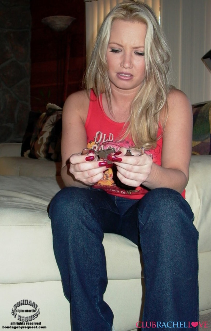 Blonde pornstar with huge breasts Rachel Love teases with her cuffed feet 色情照片 #428007061 | Pornstar Platinum Pics, Rachel Love, Jeans, 手机色情