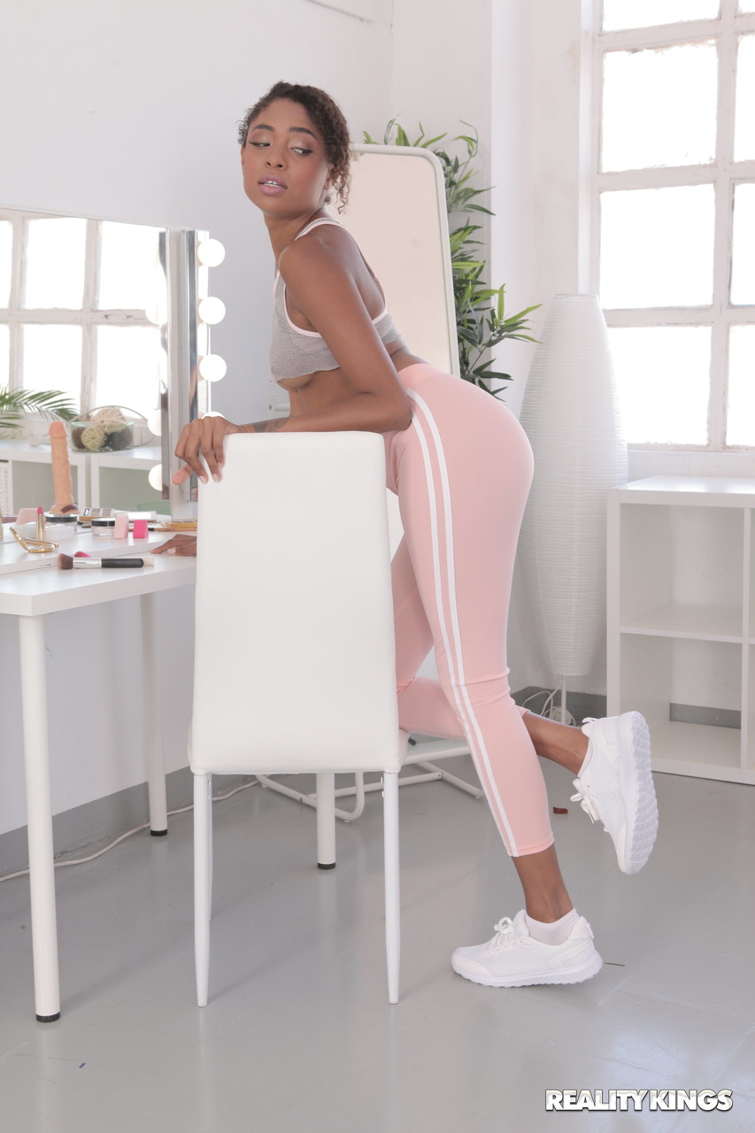 Ebony with a lovely bosom Luna Corazon reveals her long legs and sweet muff foto porno #423450341