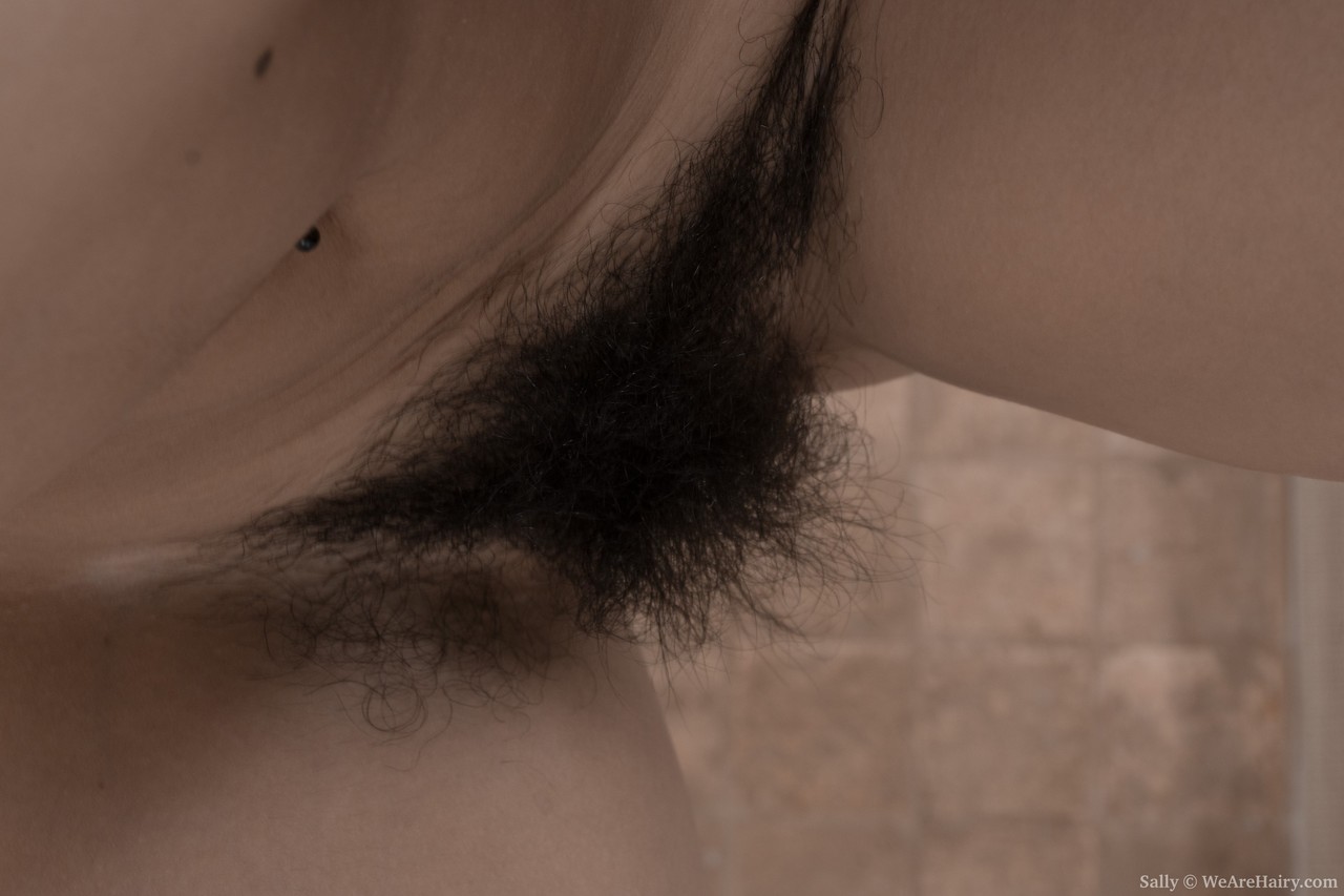 Busty cutie Sally fingering her super furry pussy in the shower ポルノ写真 #424254845 | We Are Hairy Pics, Sally, Hairy, モバイルポルノ