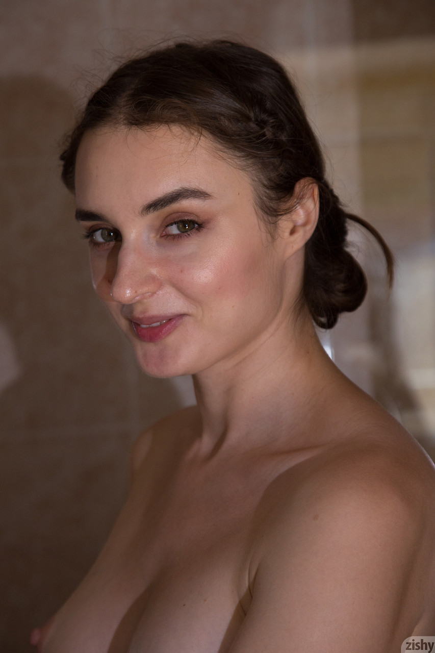 Amateur with nice tits Vitalia Pugova removes her sheer bodysuit and showers 포르노 사진 #428431141 | Zishy Pics, Vitalia Pugova, Shower, 모바일 포르노
