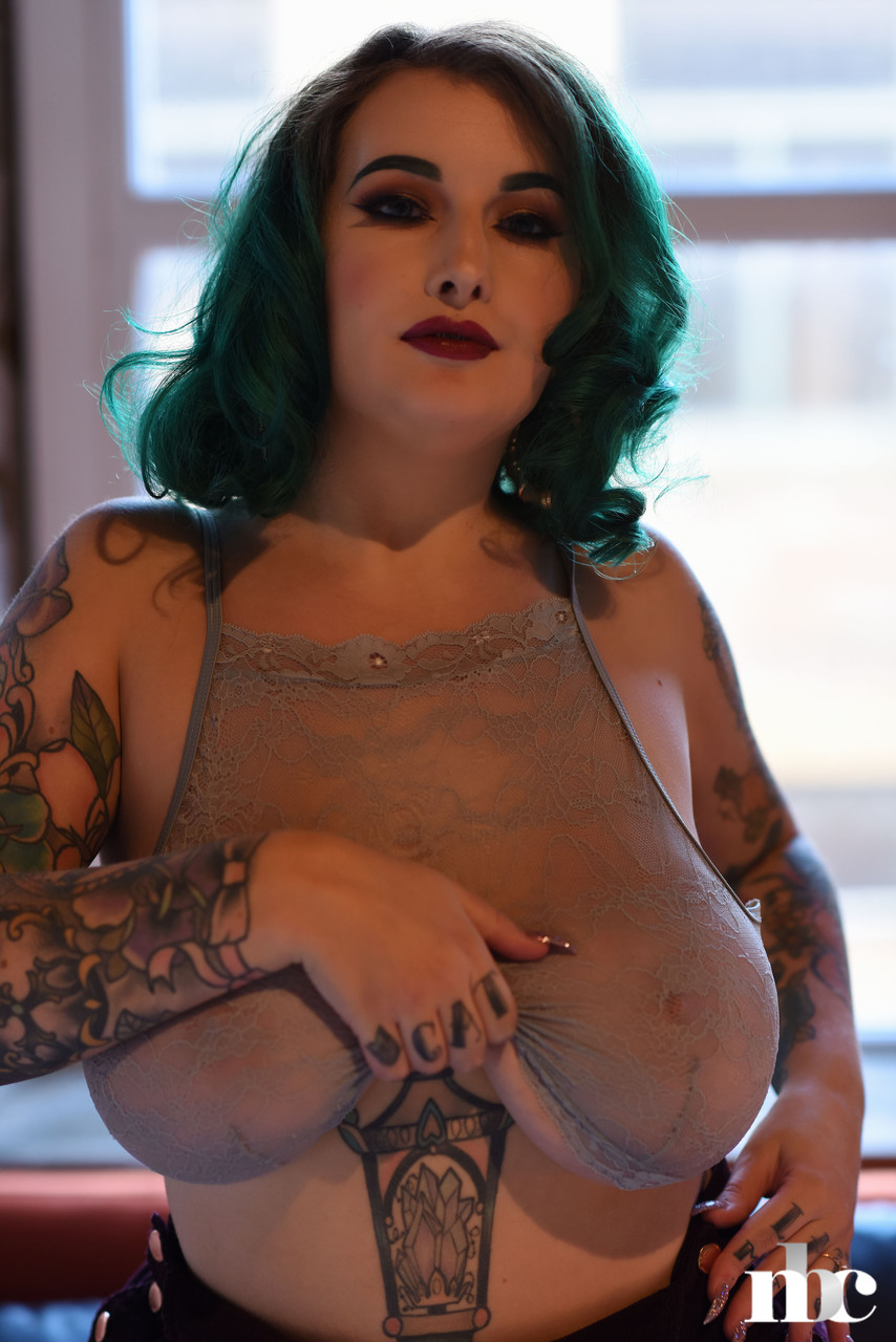 Chubby babe with green hair Galda Lou displays her huge boobs and fat ass porn photo #423767295