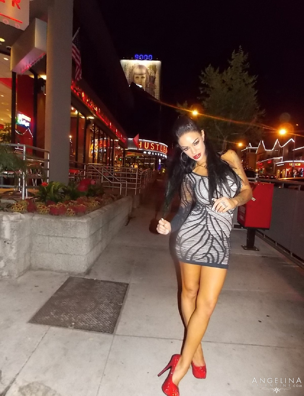 Sexy pornstar Angelina Valentine teases in a sexy dress in the streets 포르노 사진 #428882259 | Pornstar Platinum Pics, Angelina Valentine, Latina, 모바일 포르노