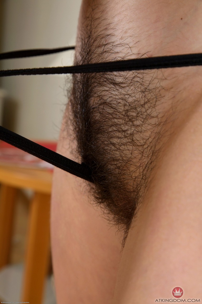 Mature brunette Dalila toys her breathtaking hairy pussy up close 色情照片 #427158433 | ATK Hairy Pics, Dalila, Hairy, 手机色情