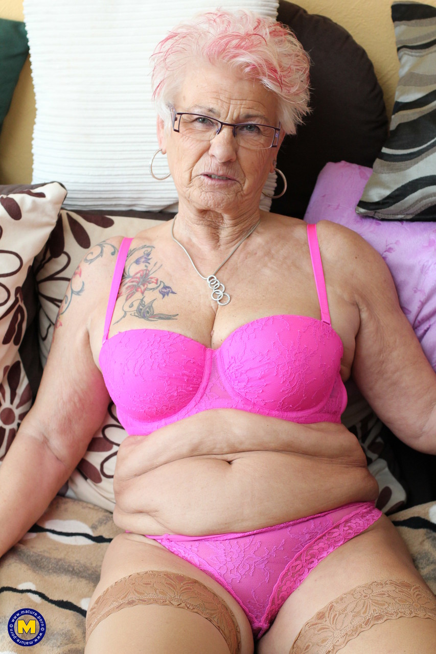 German granny Gerdi strips & spreads her sweet shaved old pussy on a bed porno foto #423855835 | Mature NL Pics, Gerdi, Granny, mobiele porno