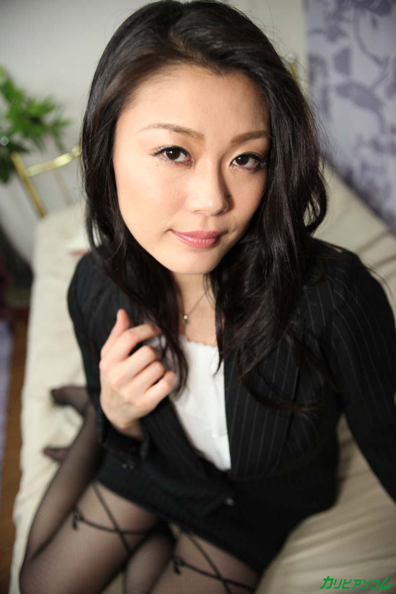 Asian honey Kyoko Nakajima reveals her juicy twat & gets rammed and creampied photo porno #429028020