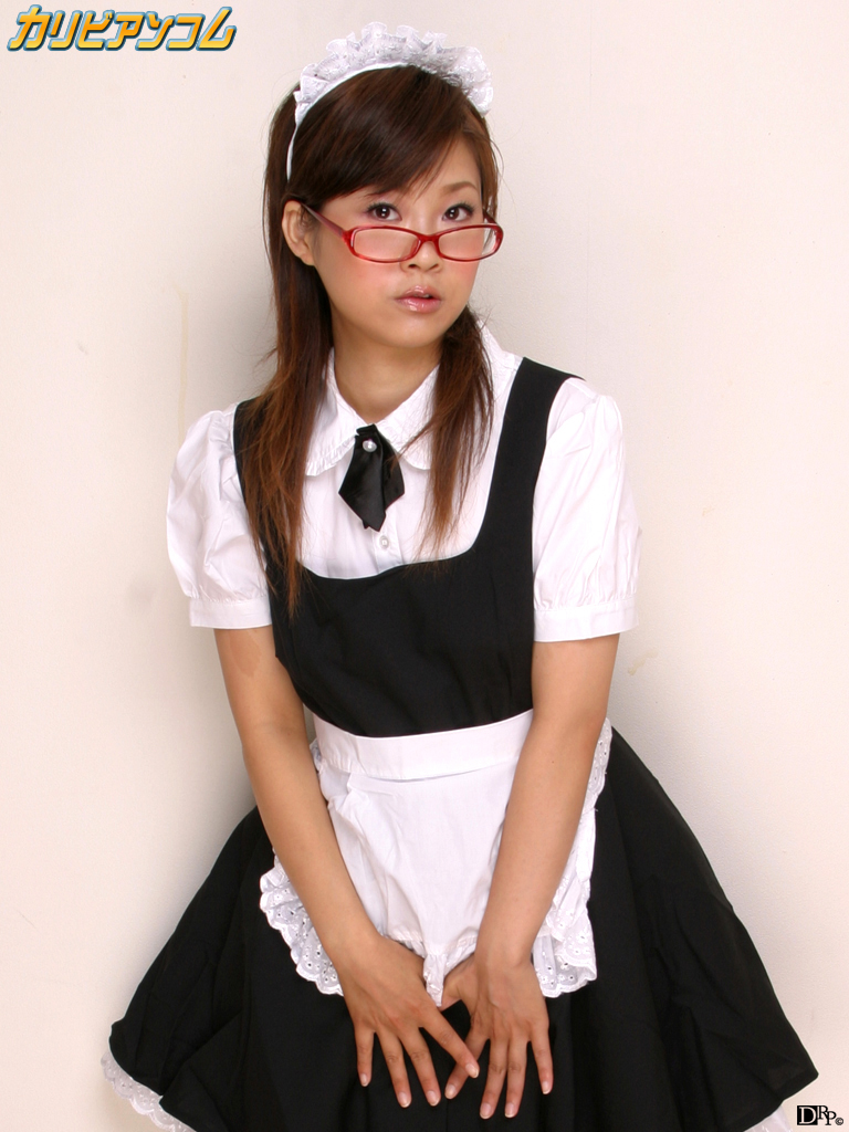 Beautiful Asian maid Miku Hayama gets her hairy twat drilled on a couch 포르노 사진 #427363168