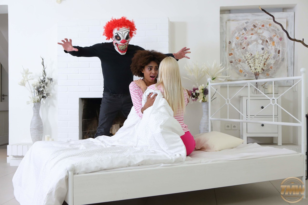 Kinky teens Daisy and Luna Corazon get their pussies fucked by a clown porn photo #425024769