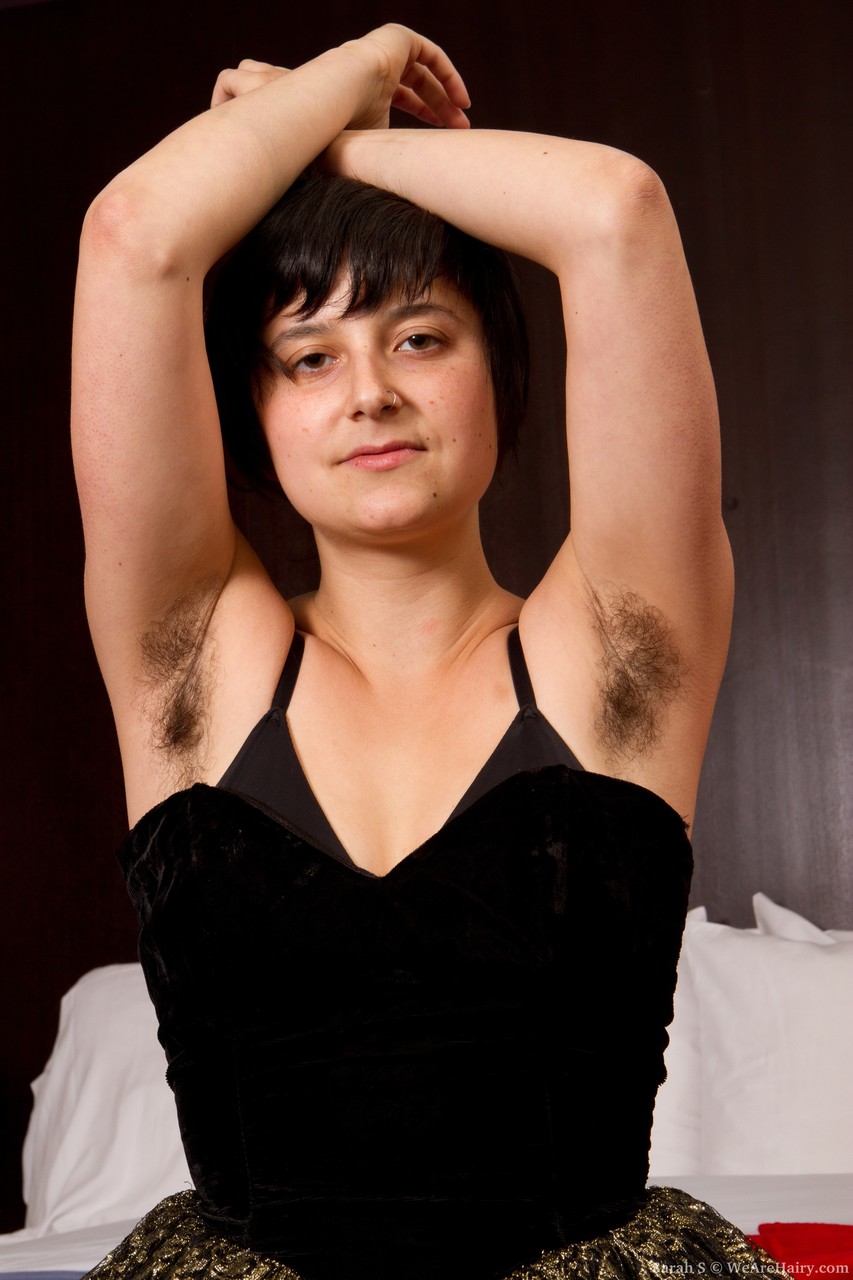 Black haired chick Sarah S exposes her hairy armpits and love hole in solo porn photo #424015258