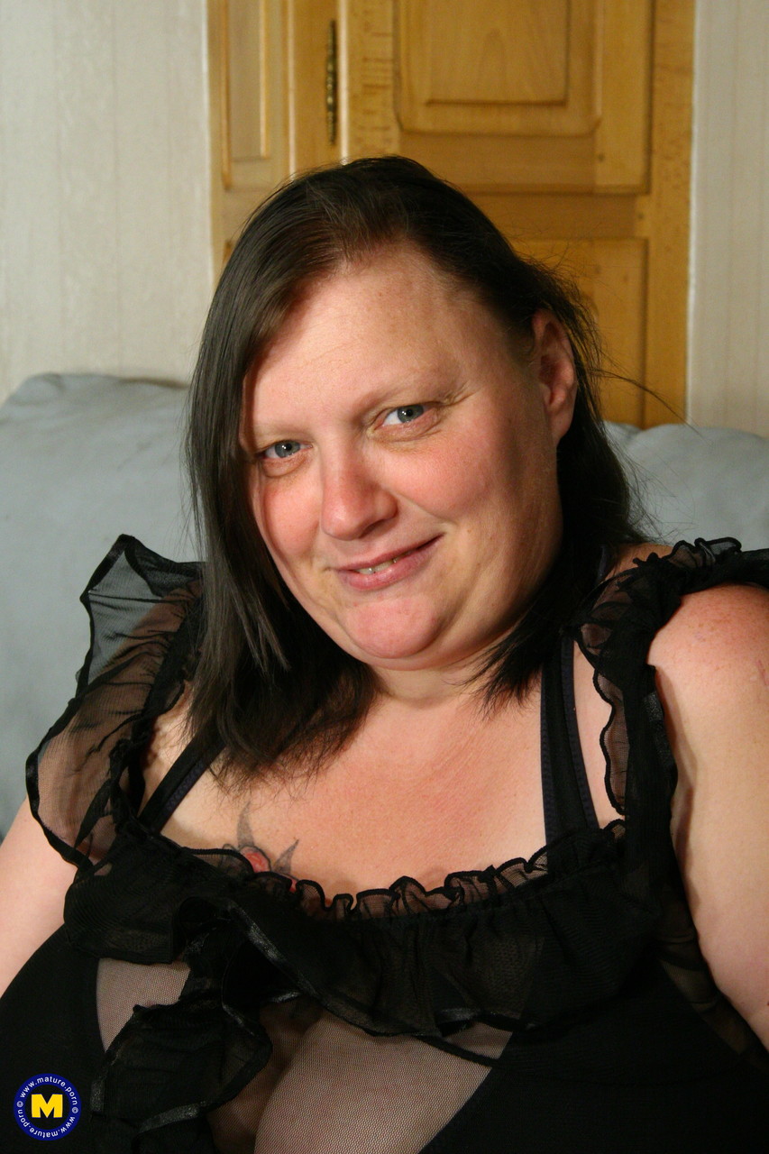 Obese older lady Katty A unleashes her massive boobs prior to dildoing herself foto porno #428681270 | Mature NL Pics, Katty A, Granny, porno ponsel