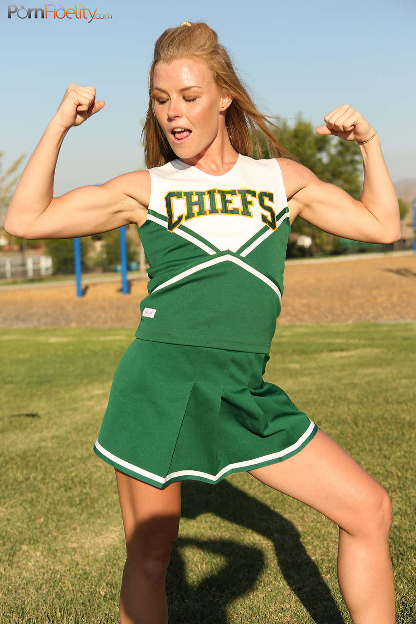 Flexible cheerleader with tiny tits Nicole Clitman romps in her sexy uniform porn photo #422872078