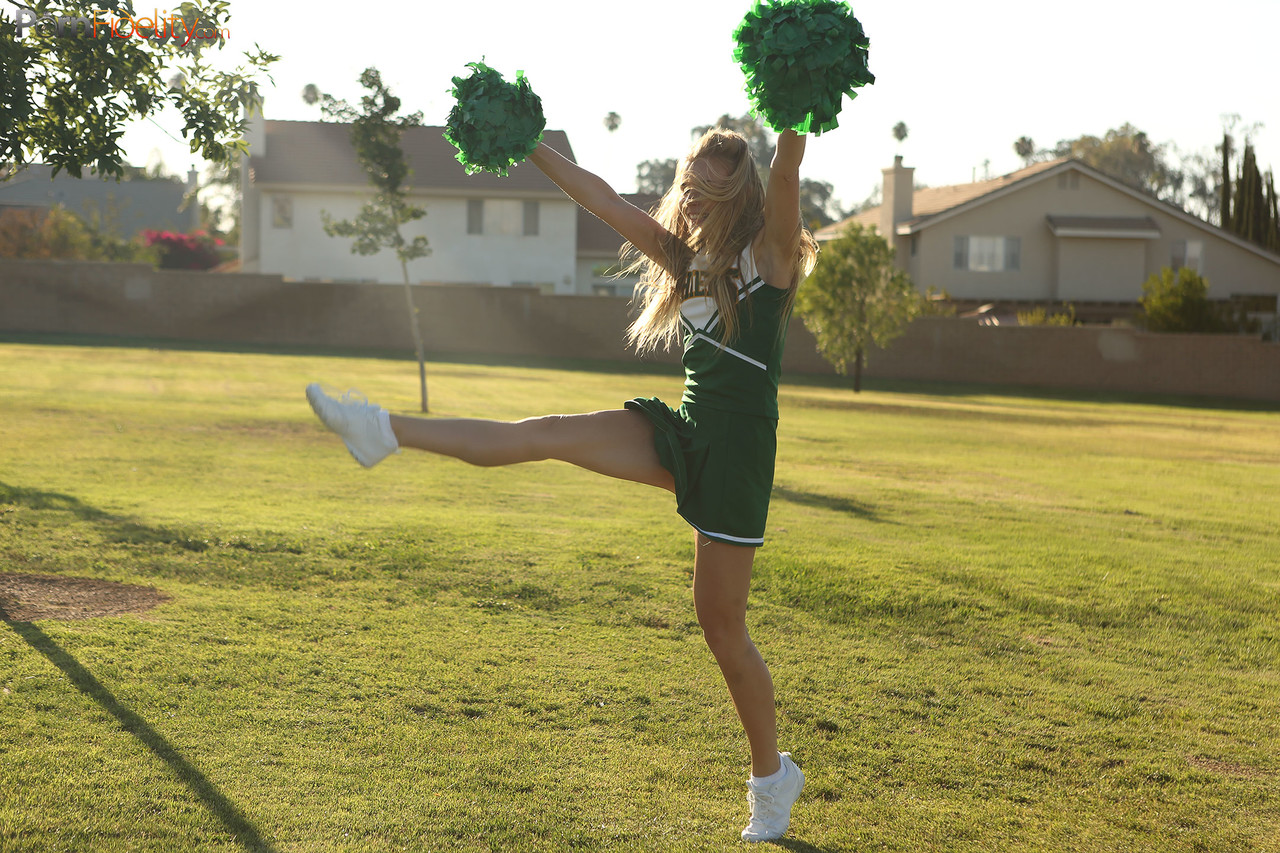 Flexible cheerleader with tiny tits Nicole Clitman romps in her sexy uniform porn photo #422872181