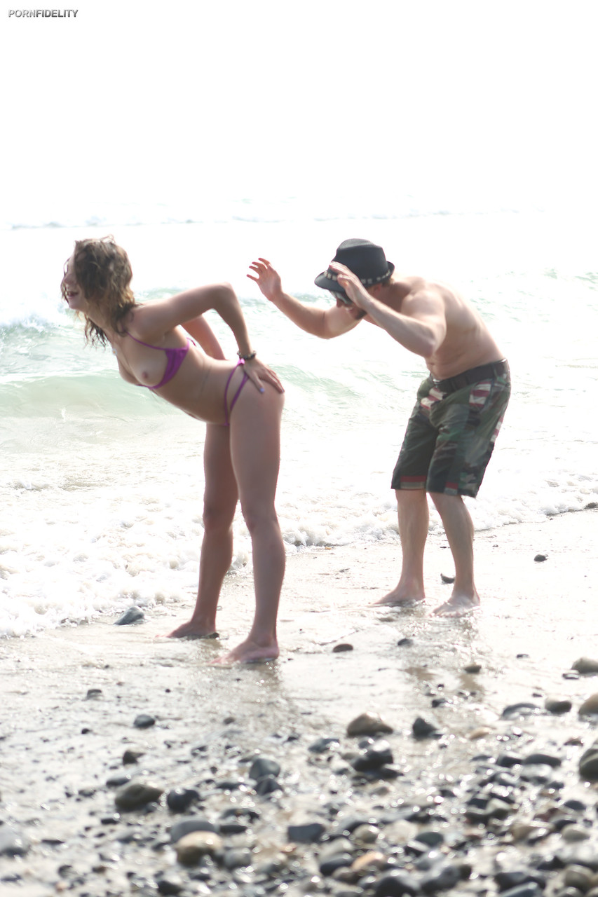 Pornstar Ariel Winters showing off her hot tits on a sunny day at the beach zdjęcie porno #425058658 | Porn Fidelity Pics, Ariel Winters, Ryan Madison, Beach, mobilne porno