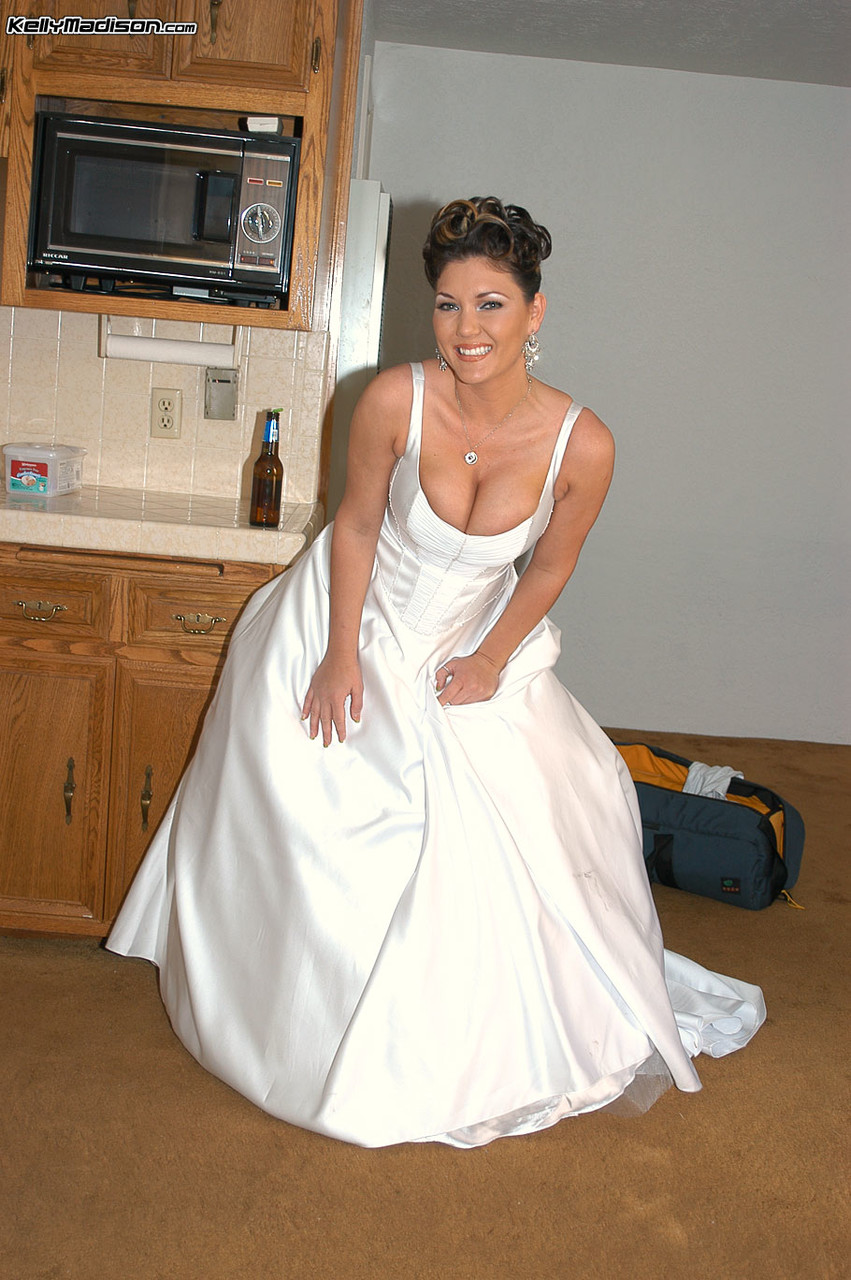 Curvy American MILF Claire Dames flashes her big tits on her wedding day porn photo #423749448