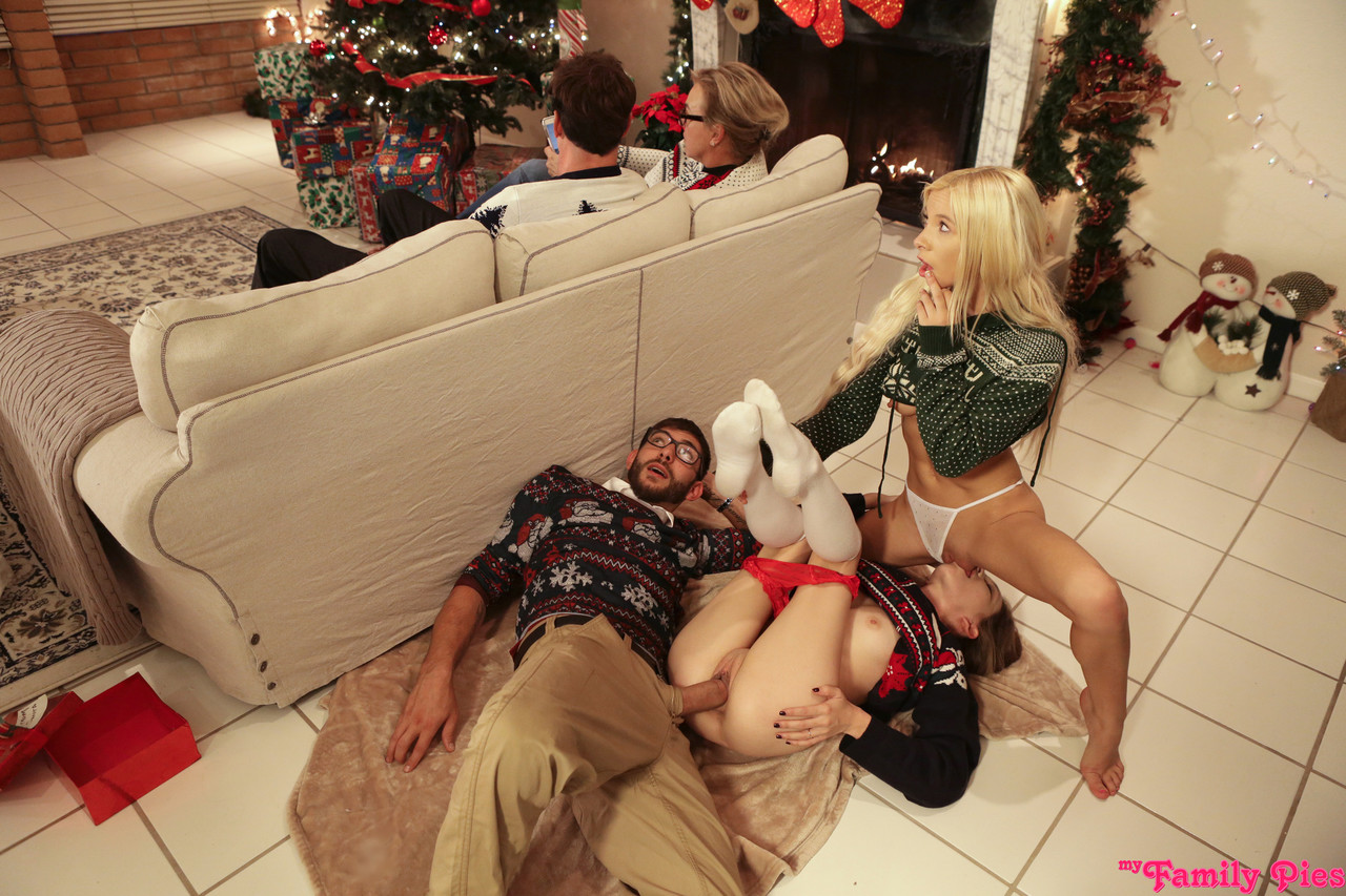 Stepsisters Kenzie Reeves & Angel Smalls fuck their adopted brother at Xmas foto porno #426644161