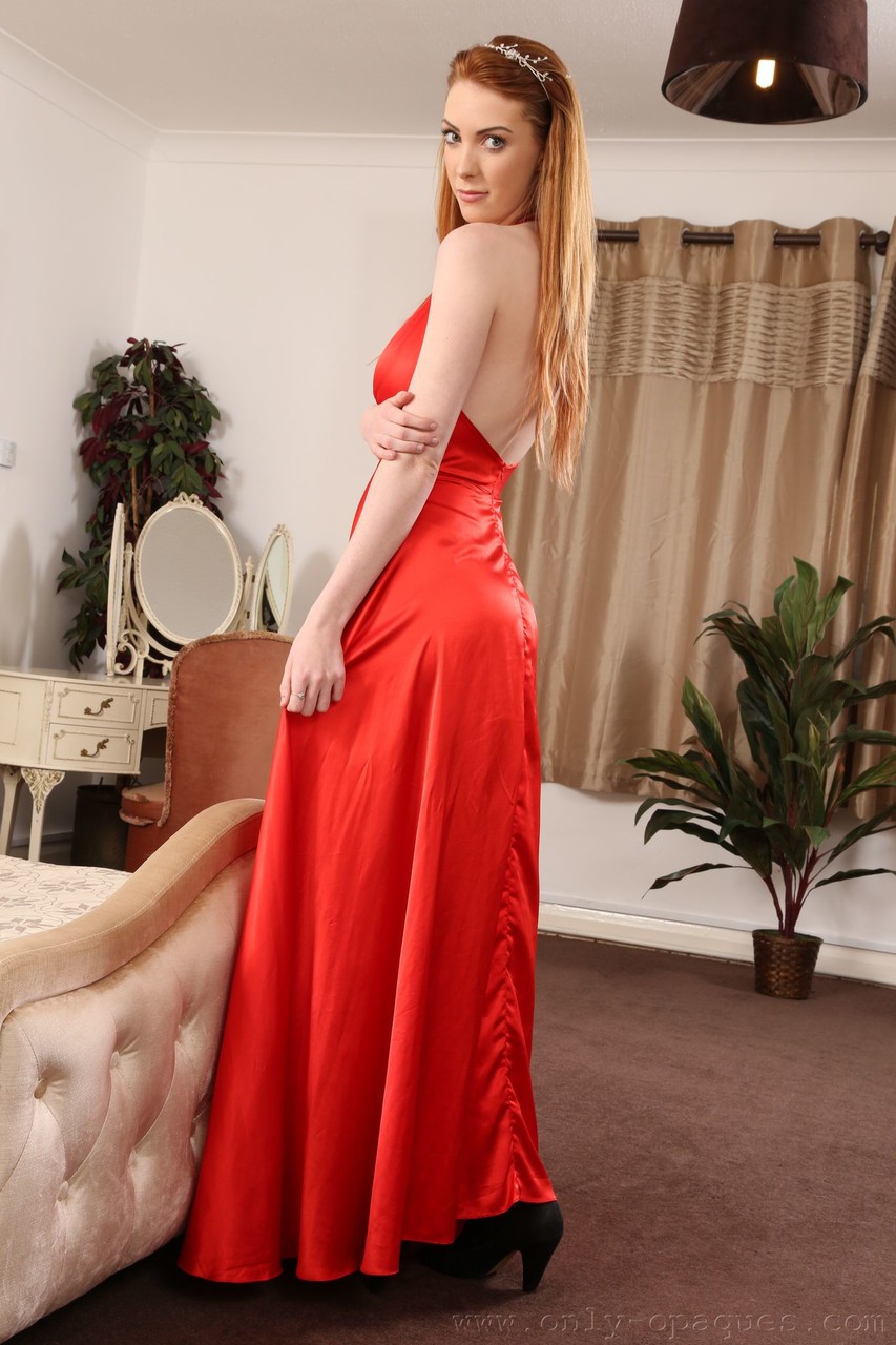 Ginger babe in red dress Alice Brookes shows her fantastic bosom in a solo porno fotoğrafı #425001682