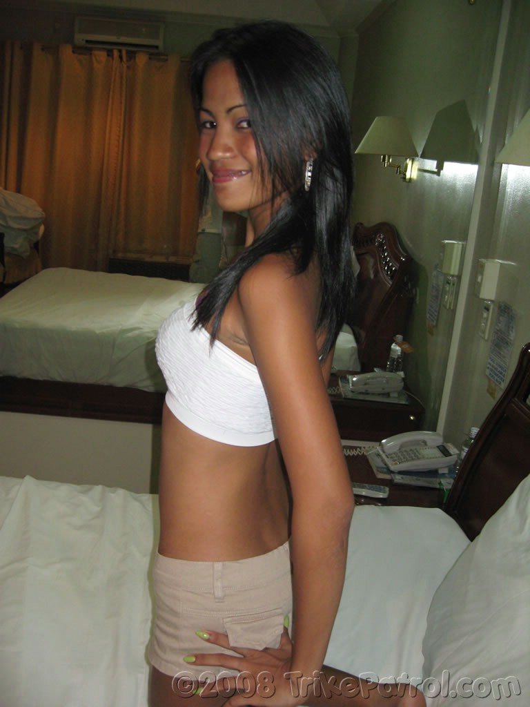 Appealing petite Filipina Linda strips nude to spread wide & suck cock porn photo #425566003