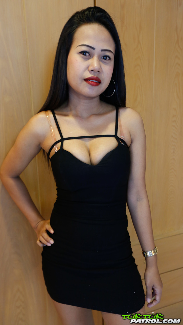 Slim Thai female removes her little black dress for her first nude poses foto porno #425182602 | Tuk Tuk Patrol Pics, Golf, Mature, porno ponsel