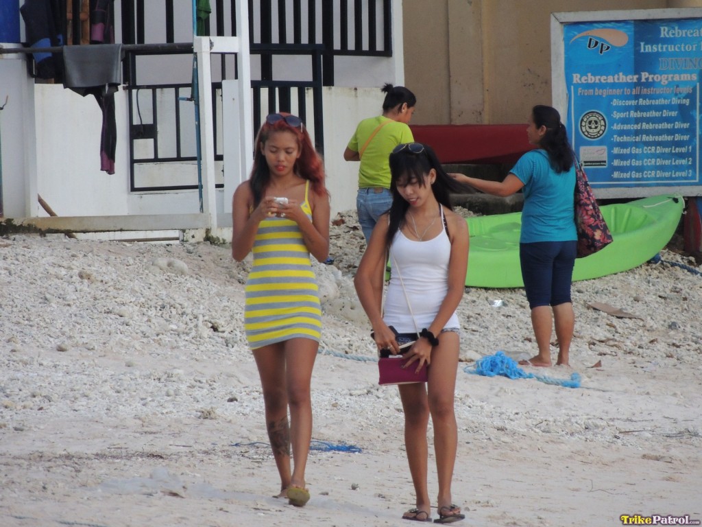 Hot little Asian sluts Shanelle & Bubbles pose & preen in skimpy beach outfits 色情照片 #423762887 | Trike Patrol Pics, Bubbles, Shanelle, Asian, 手机色情