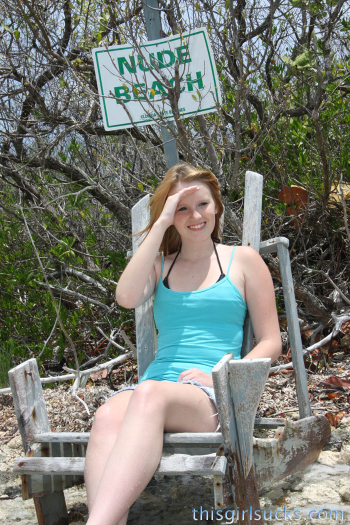 18 year old redhead babe Katey Grind stripping on the nudist beach foto porno #424478961