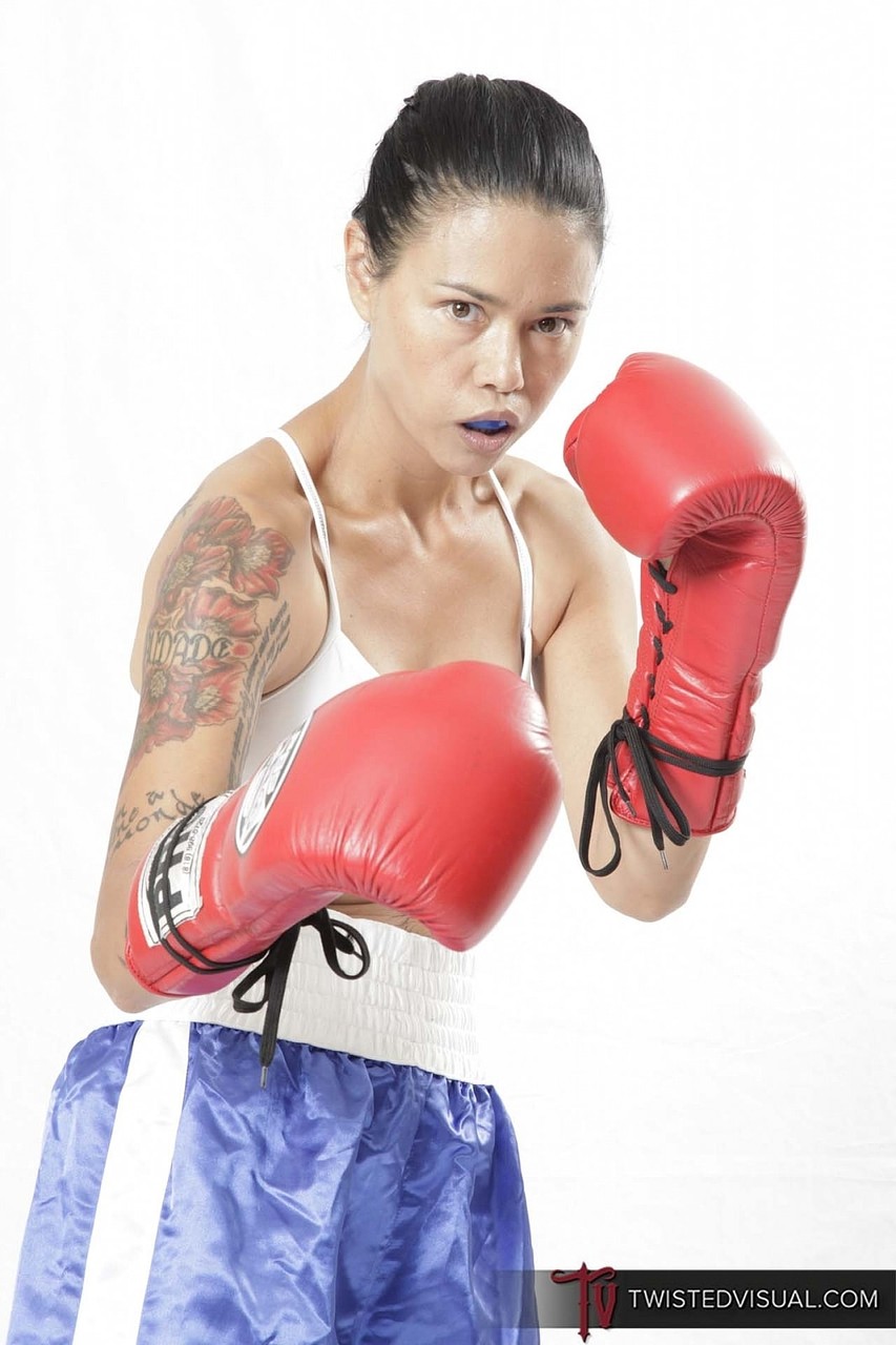Asian mature Dana Vespoli reveals her fake tits and shows her boxing skills foto porno #428905092 | Twisted Visual Pics, Dana Vespoli, Richie Calhoun, Sports, porno mobile