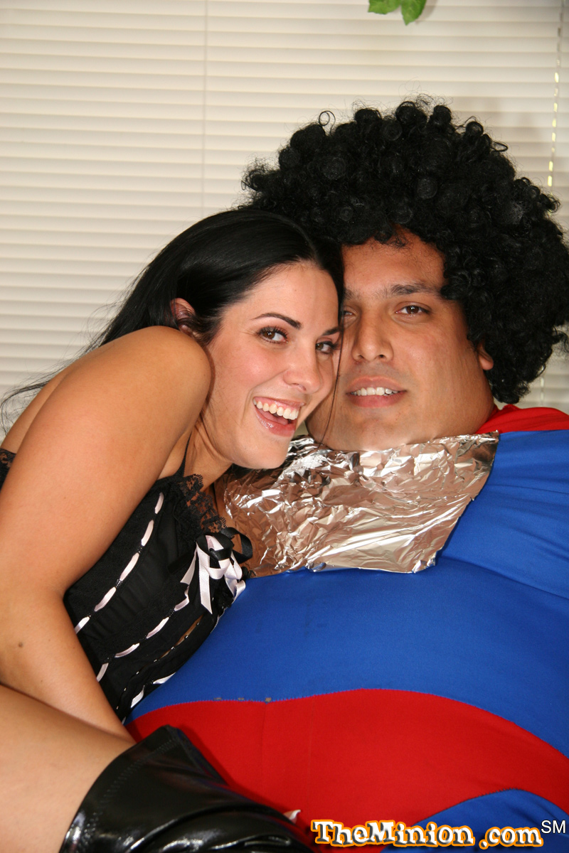 Fat and hairy Superman comes to receive blowjob from chesty Veronica Rayne foto porno #423426273