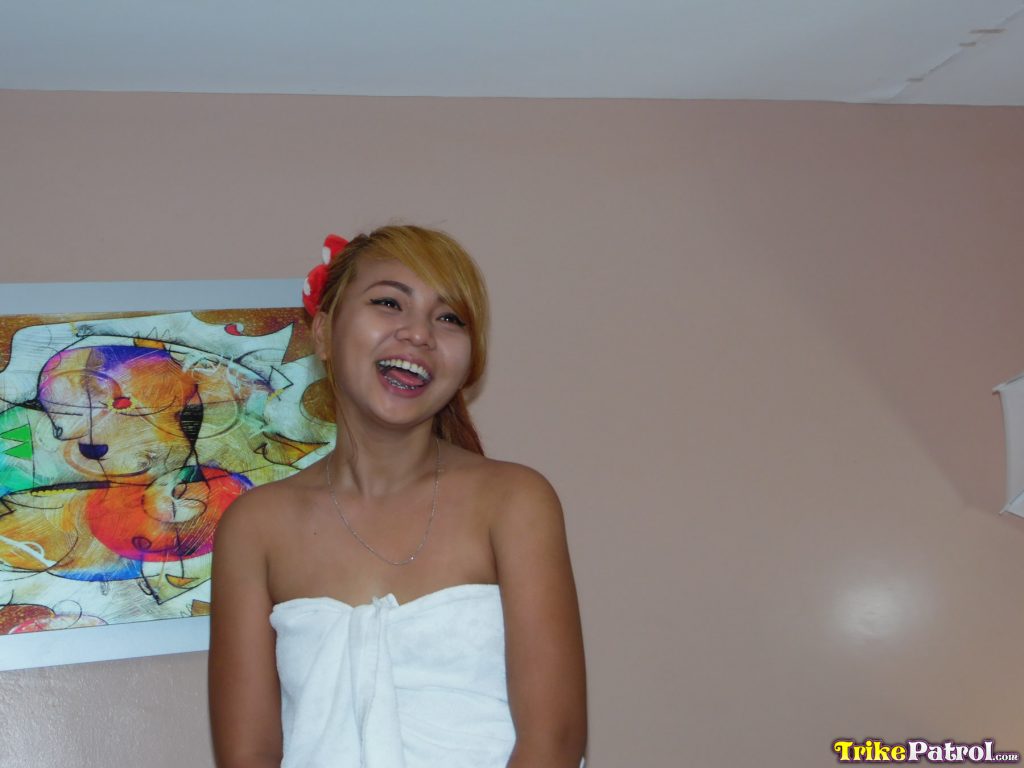 Cute young Filipina Jessica gives POV blowjob offers hairy pussy for hard cock foto porno #428135796