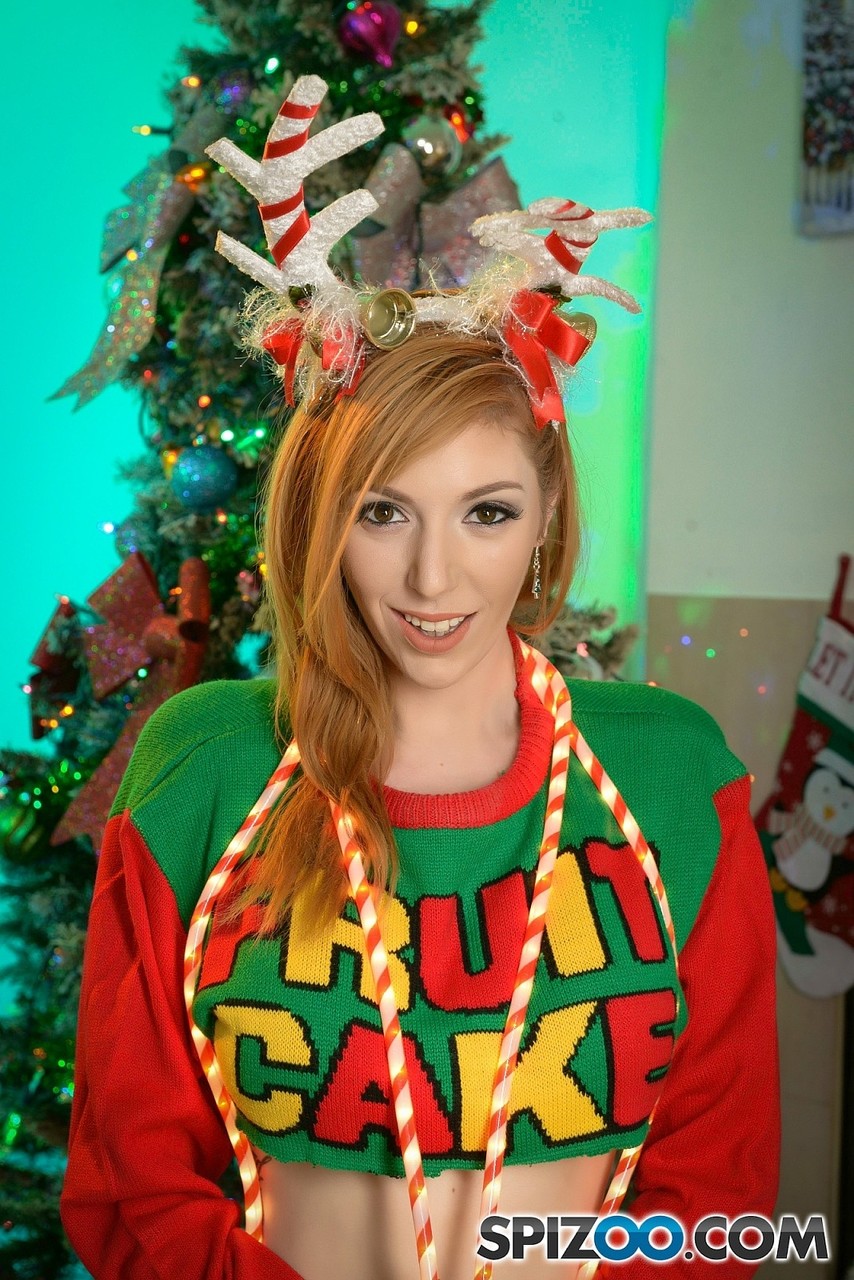 Busty Lauren Phillips gets naked in front of Xmas tree and shows hot curves порно фото #422749796 | Spizoo Pics, Lauren Phillips, Christmas, мобильное порно