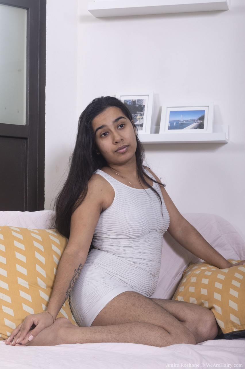 Ebony Amira Roshane Exposing Her Super Hairy Body Bushy Vulva