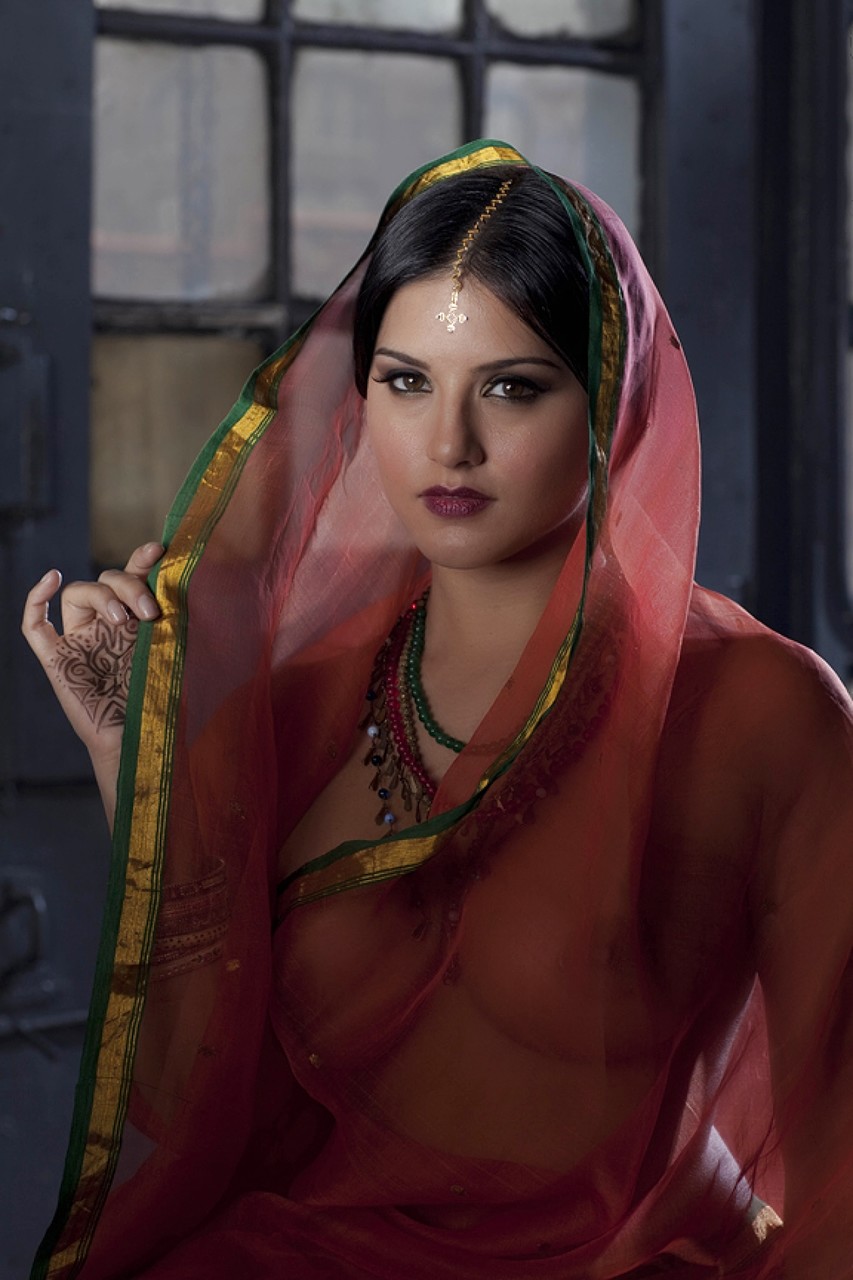 Busty solo girl Sunny Leone models solo in see thru Indian attire porn photo #423062097