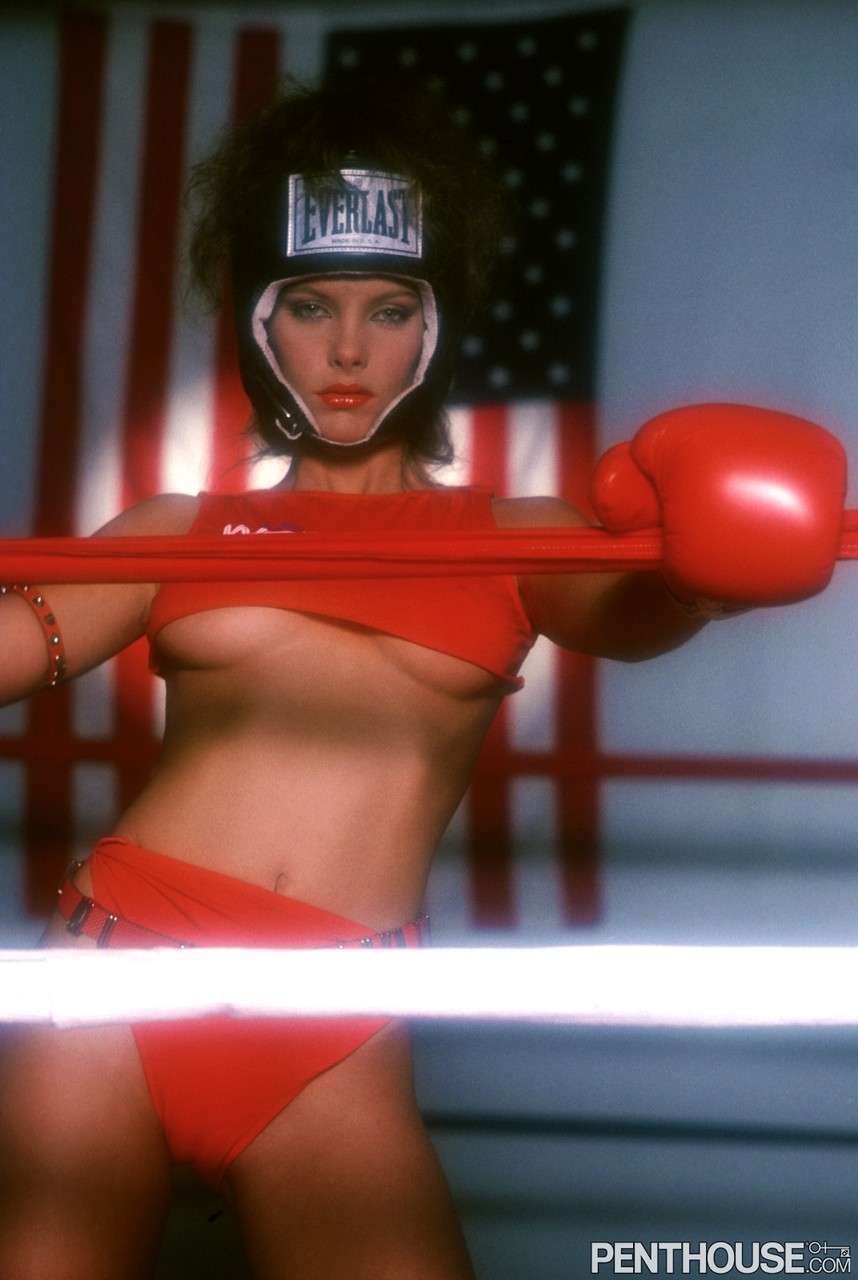 Hot American with natural tits Rebecca Hill shows body in boxing equipment photo porno #428169048
