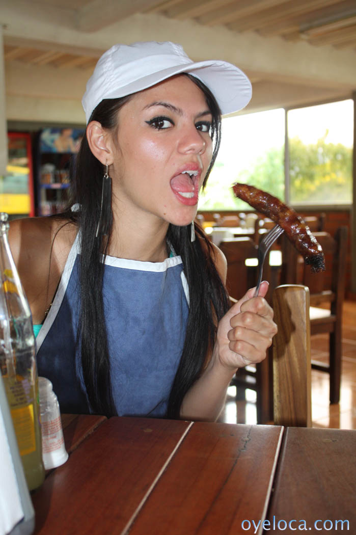Tempting young teen Latina Claudia Castro eats a sausage provocatively foto porno #425141448