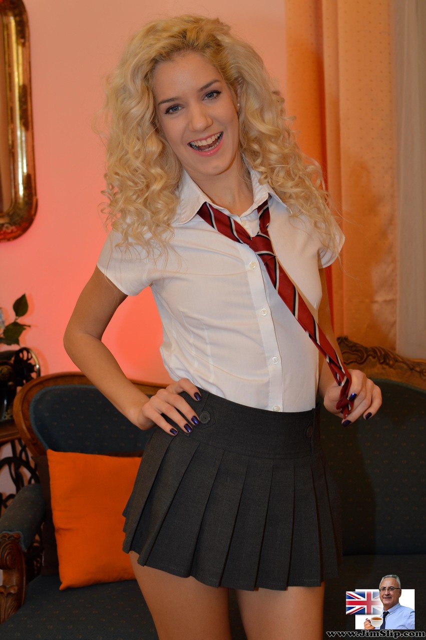 Curly haired Monique Woods hikes schoolgirl uniform to flash naked upskirts foto porno #429122730