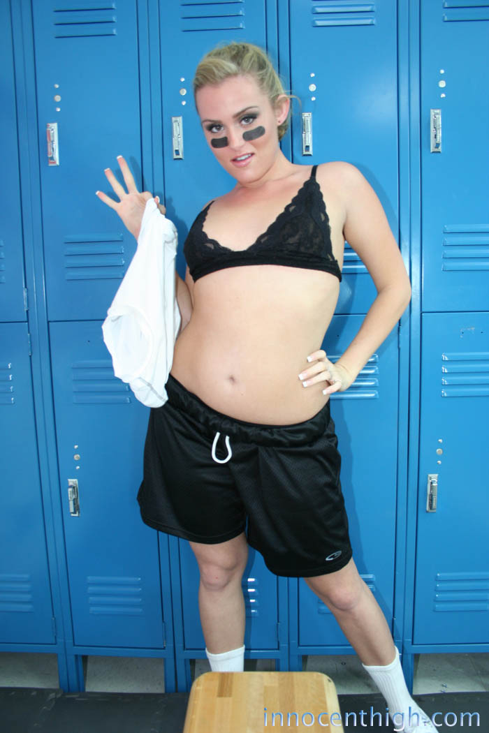Cute footballer Ruby Ryder strips her uniform to pose nude in the locker room foto pornográfica #425010638 | Innocent High Pics, Dick Chibbles, Ruby Ryder, College, pornografia móvel
