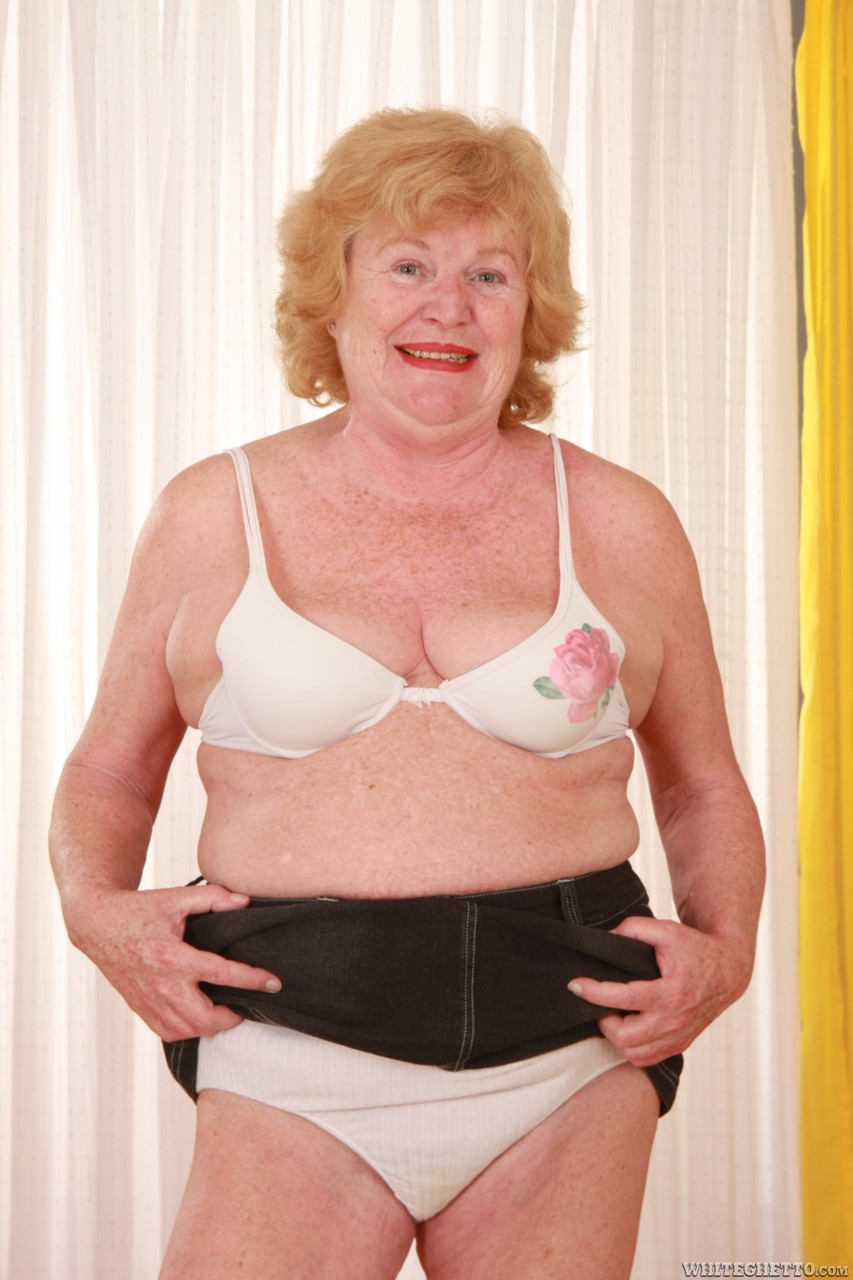 Horny old granny sluts with saggy boobs get naked for some hard cock 色情照片 #423884937 | Granny Ghetto Pics, Alice B, Hana, Lady, Nina B, Wesley Nikes, Granny, 手机色情