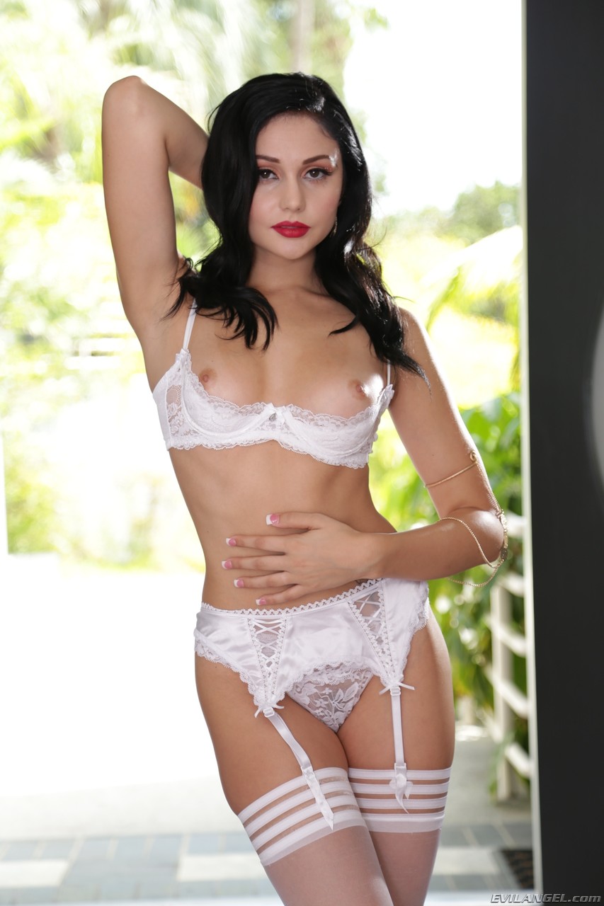 Slender brunette in white lingerie Ariana Marie shows her medium tits outdoors 色情照片 #424671049 | Evil Angel Pics, Ariana Marie, Toni Ribas, Stockings, 手机色情