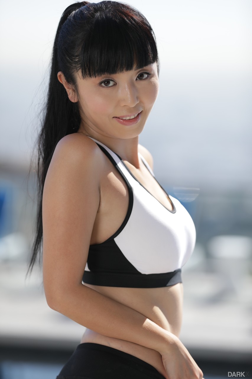 Adorable Asian chick Marica Hase bares her natural tits and bush on a rooftop 포르노 사진 #428146766