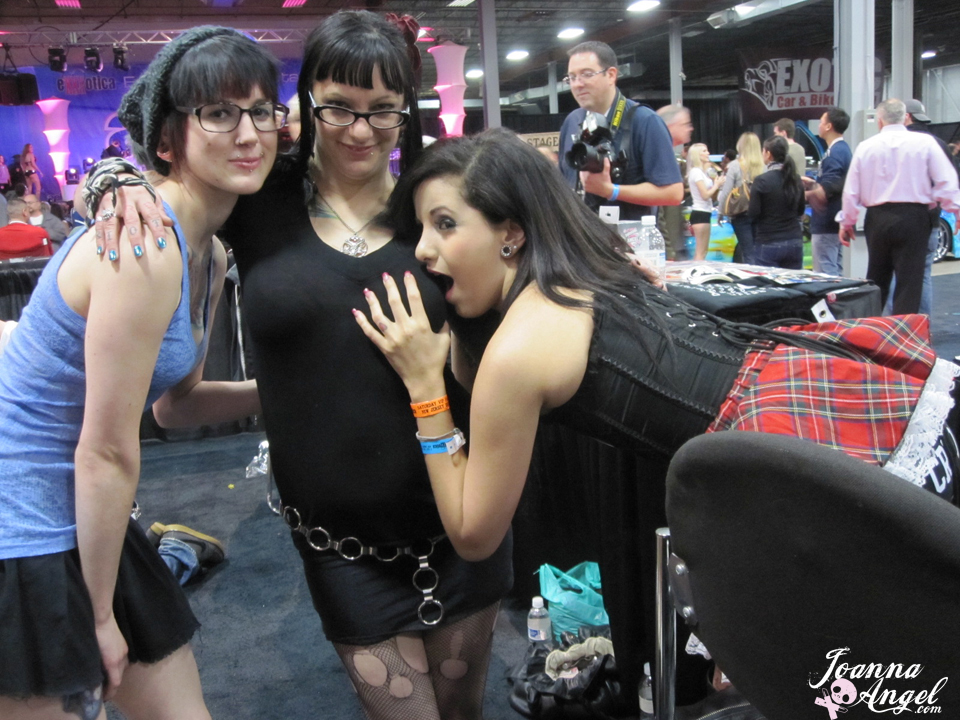 Beautiful sexy Joanna Angel & her girls pose for photos at erotic convention porn photo #427066161