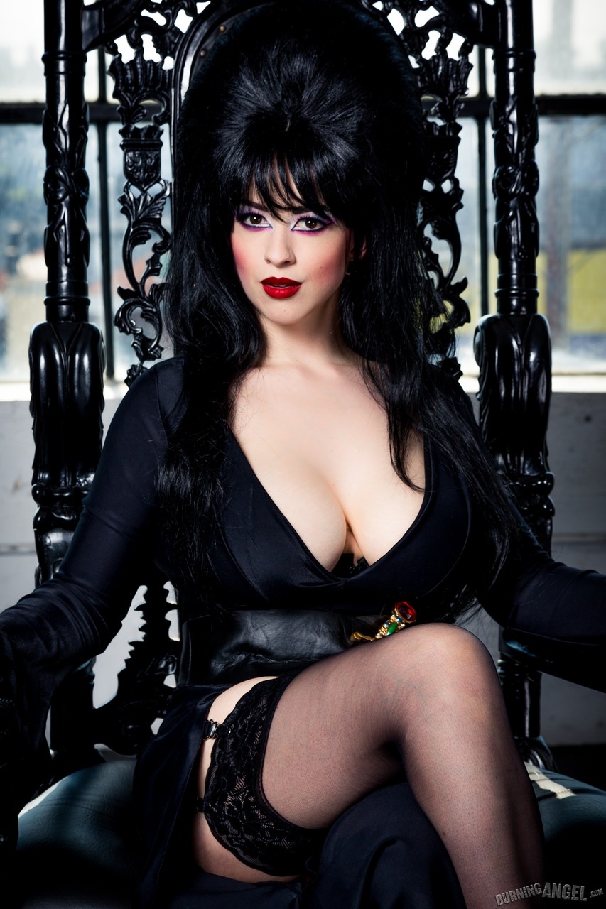 Dark fetish mistress Larkin Love treats you to her big tits on Halloween porno fotoğrafı #423510086